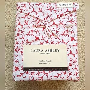 Laura Ashley 4 Piece Queen Sized Cotton Percale Sheet Set Anna Scroll